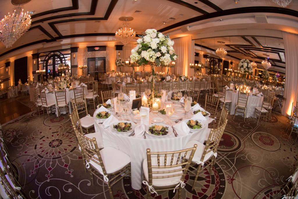 wedding room decor